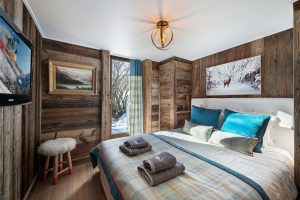 chalet_crystalwhite_02