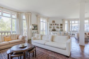 Avenue de la Bourdonnais III