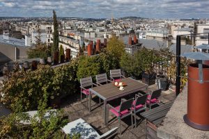 Avenue Paul Doumer IV