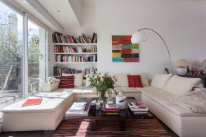 Avenue Paul Doumer IV