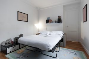 Rue des Belles Feuilles