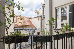 Rue du Faubourg Saint-Antoine II