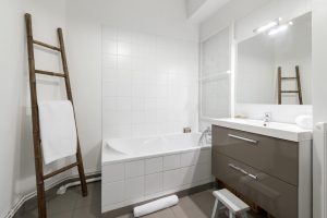 Rue Charles Baudelaire