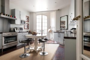 Avenue Bertie Albrecht