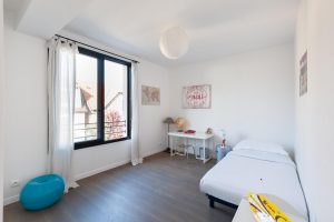 Avenue de la Paix II