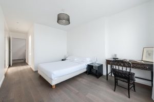 Avenue de la Paix II