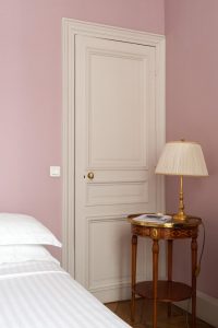 Rue de l'Université III