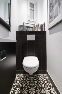 Rue de Rochechouart III