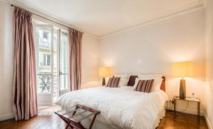 Rue des Saints-Peres