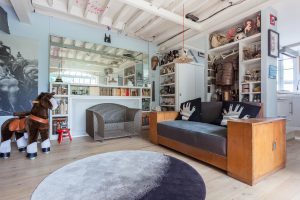 Rue des Saules Townhouse