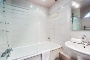 Rue Saint-André des Arts II