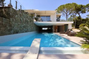 JULES DOMAINE 3 MAISONS 35 PERSONNES