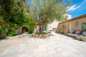 2019-05-15-483600dadd652d816ab78c47c46f2a48