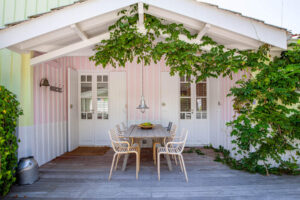 2019-08-19-9307db92364001627e18f1c38bbd077a