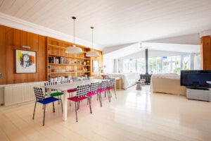 2019-08-19-e2630876f0a2654612d5b4cf32b6c769