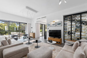 2021-03-03-a59eb8a5c1ef7304f031a7c45e2b4f08