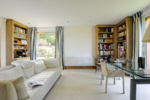 8175033c-9d23-4163-a2c9-ae87075180a0