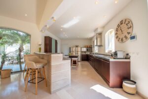 IJdq17TYRVaRQ1vlZHGz_9f5fdf62-ef