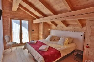chalet-cosy_serre_chevalier_chalet_melezin_14_chambresudouest_int